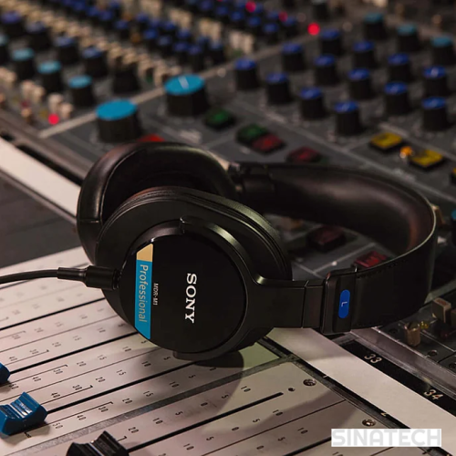 Sony MDR-M1