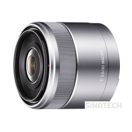 SONY SEL30M35